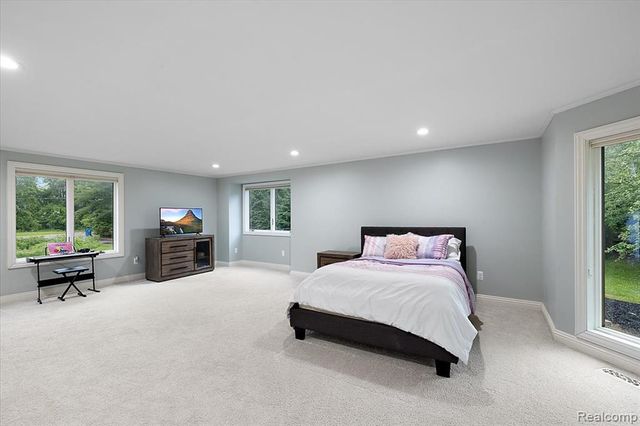 4700 Botany Glen, Commerce Twp, MI 48382