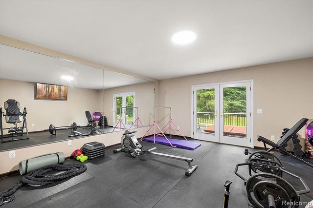 4700 Botany Glen, Commerce Twp, MI 48382
