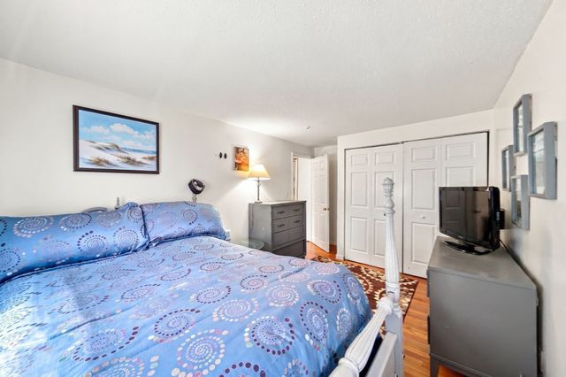 75 Mark Ter 75, Randolph, MA 02368