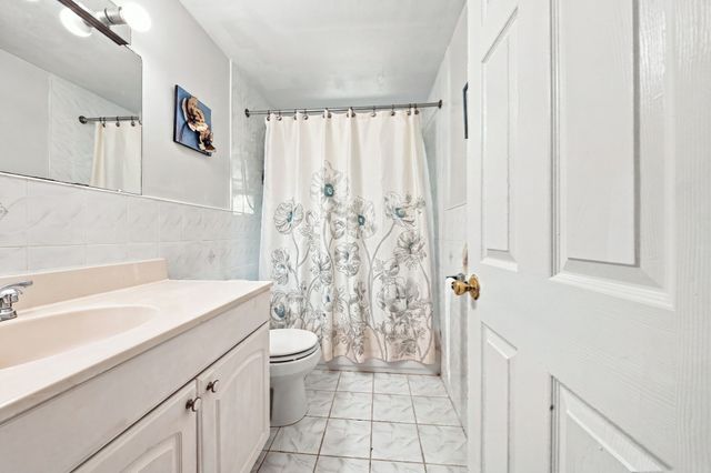 75 Mark Ter 75, Randolph, MA 02368