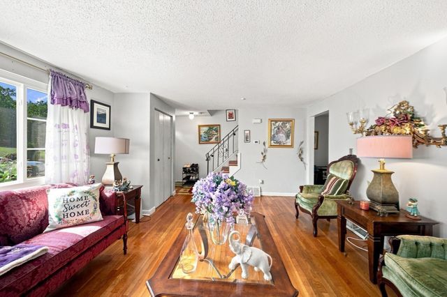 75 Mark Ter 75, Randolph, MA 02368
