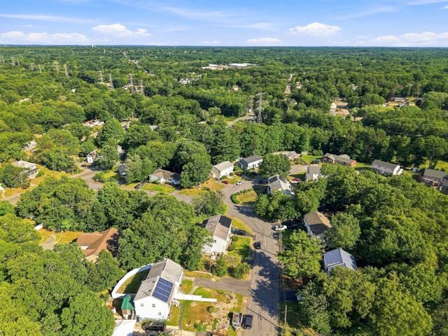 75 Mark Ter 75, Randolph, MA 02368