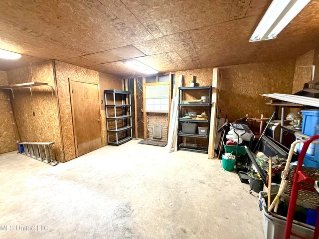 2006 Eden Street, Pascagoula, MS 39581