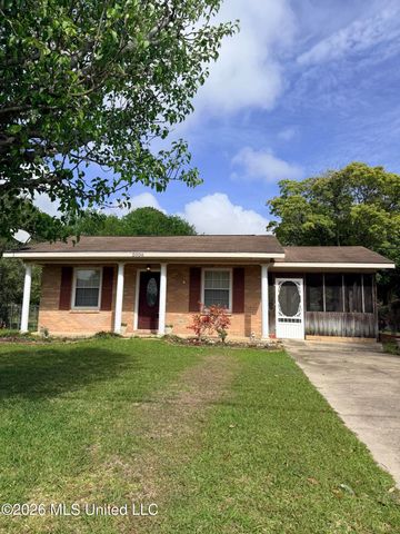 2006 Eden Street, Pascagoula, MS 39581