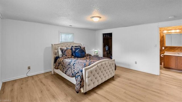 1404 Denim Road, Greensboro, NC 27405