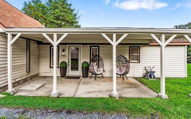 1404 Denim Road, Greensboro, NC 27405
