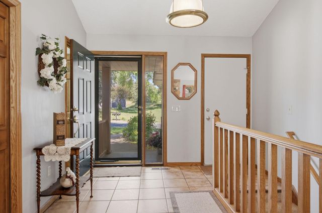 650 Bridle Ridge Road, Eagan, MN 55123