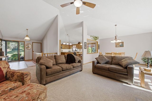 650 Bridle Ridge Road, Eagan, MN 55123
