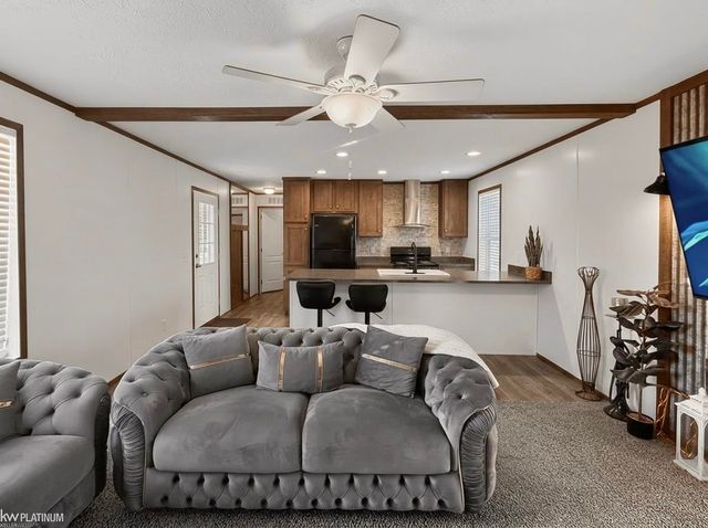 15369 Cartier Drive, Clinton Township, MI 48038
