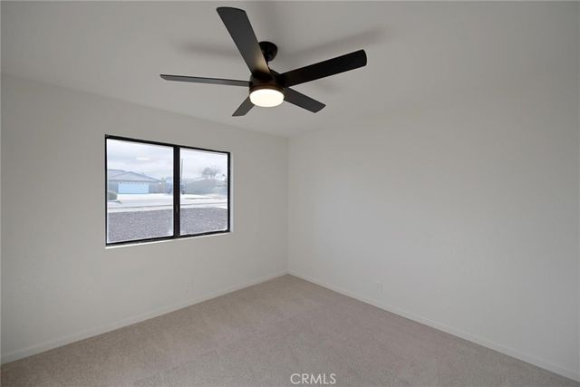 15650 Pohez, Apple Valley, CA 92307