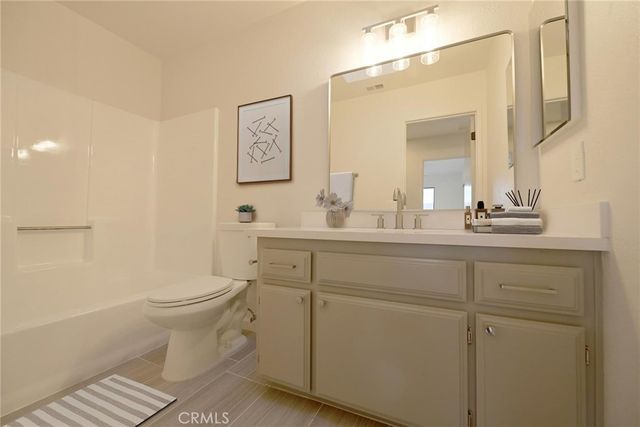 15650 Pohez, Apple Valley, CA 92307