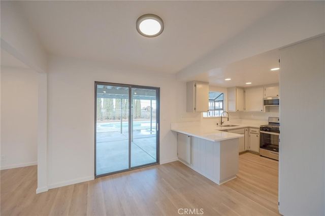 15650 Pohez, Apple Valley, CA 92307