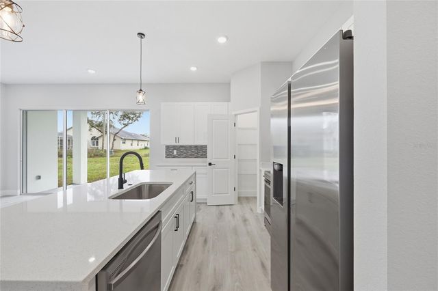 13975 SW 27TH COURT ROAD, Ocala, FL 34473