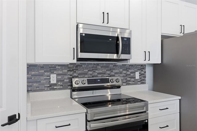 13975 SW 27TH COURT ROAD, Ocala, FL 34473