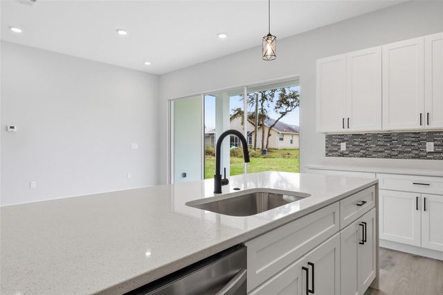 13975 SW 27TH COURT ROAD, Ocala, FL 34473