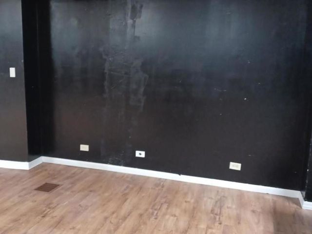 3412 Chicago Road, Steger, IL 60475