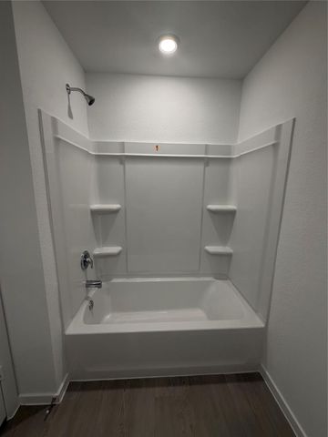 10418 Birds Nest Dr, Beasley, TX 77417