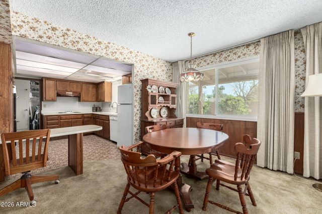 1319 W LAWRENCE Lane, Phoenix, AZ 85021