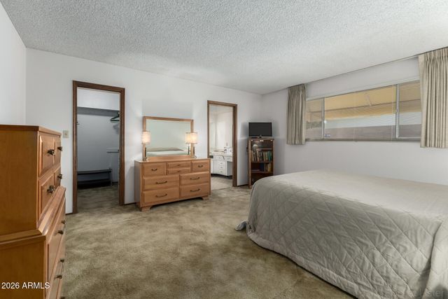 1319 W LAWRENCE Lane, Phoenix, AZ 85021