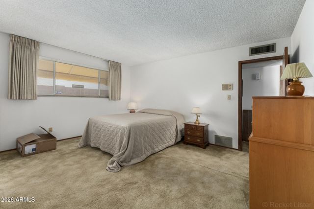 1319 W LAWRENCE Lane, Phoenix, AZ 85021