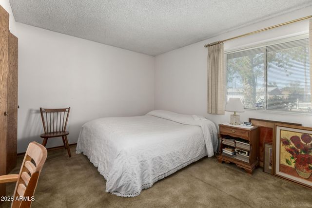 1319 W LAWRENCE Lane, Phoenix, AZ 85021