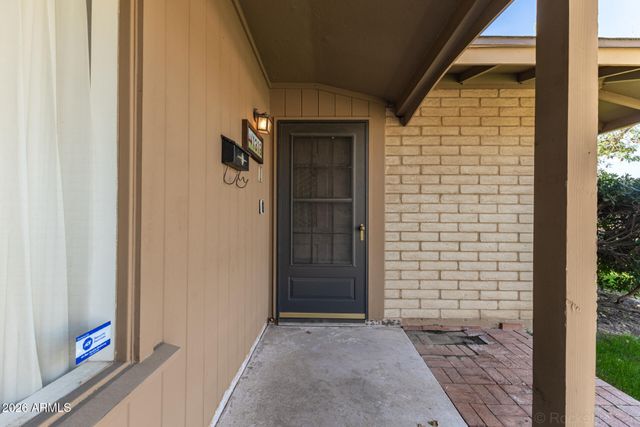 1319 W LAWRENCE Lane, Phoenix, AZ 85021