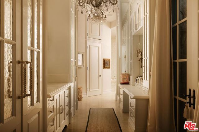 12300 Mulholland, Beverly Hills, CA 90210