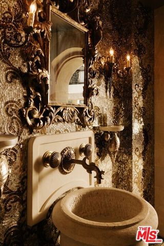 12300 Mulholland, Beverly Hills, CA 90210