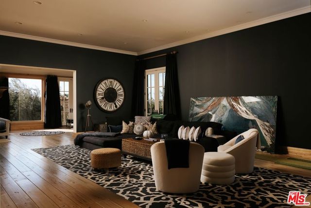 12300 Mulholland, Beverly Hills, CA 90210