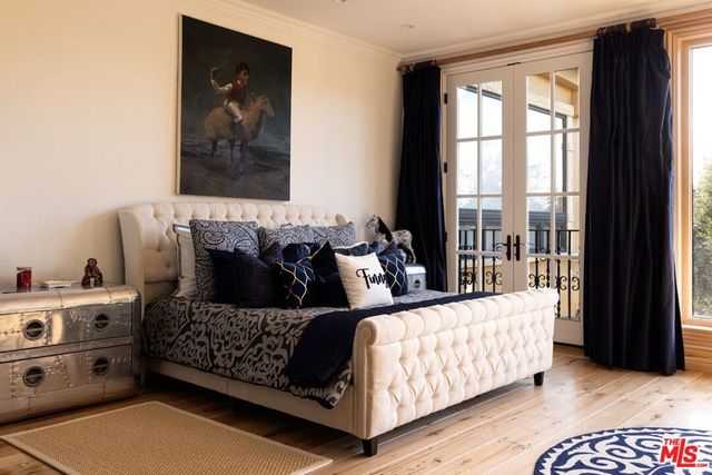 12300 Mulholland, Beverly Hills, CA 90210