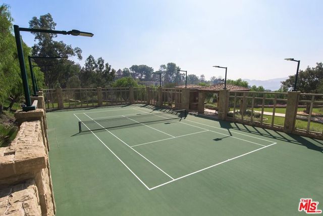 12300 Mulholland, Beverly Hills, CA 90210