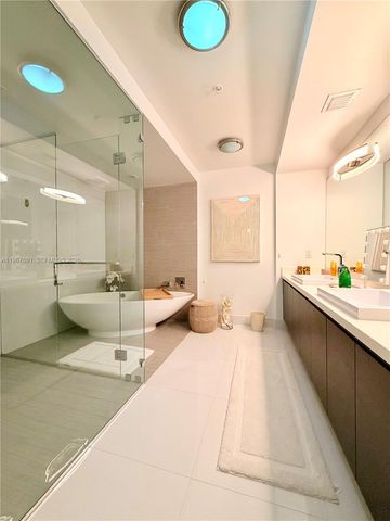 300 Sunny Isles Blvd 4-1206, Sunny Isles Beach, FL 33160