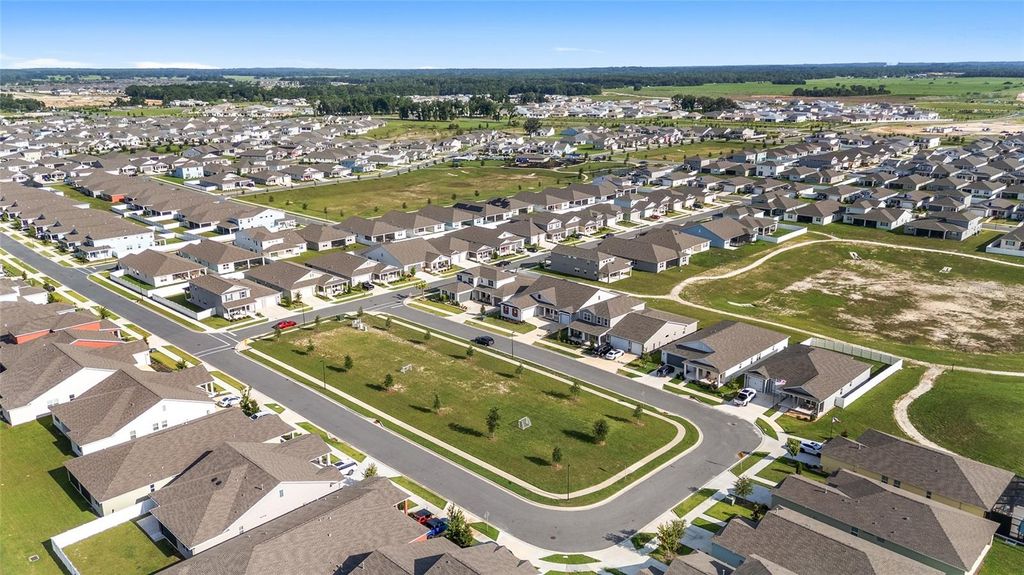 Image 66 of property listing at 7208 SW 65TH PLACE ROAD, Ocala, FL 34474