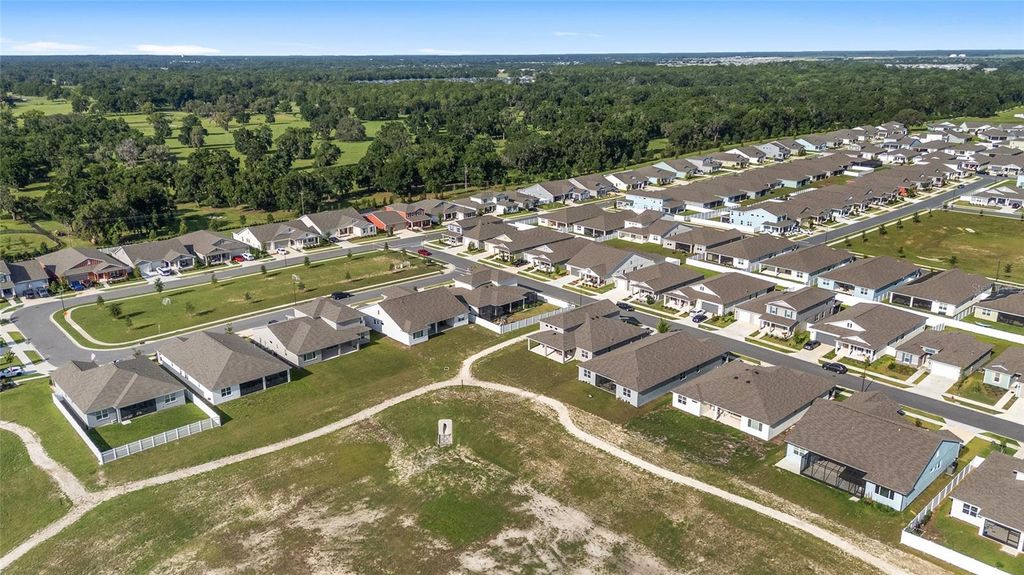 Image 74 of property listing at 7208 SW 65TH PLACE ROAD, Ocala, FL 34474