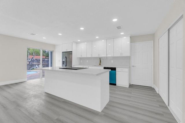 100 NE 26th Court, Pompano Beach, FL 33064