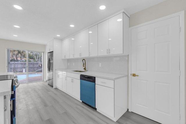 100 NE 26th Court, Pompano Beach, FL 33064
