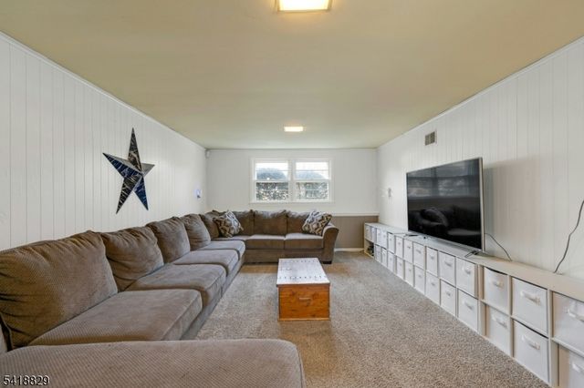 280 Metape Cir, Bound Brook Boro, NJ 08805