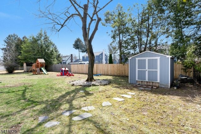 280 Metape Cir, Bound Brook Boro, NJ 08805