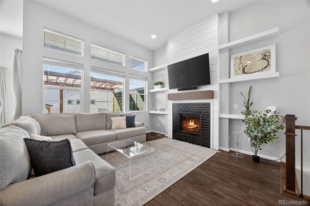 27200 E Davies Place, Aurora, CO 80016