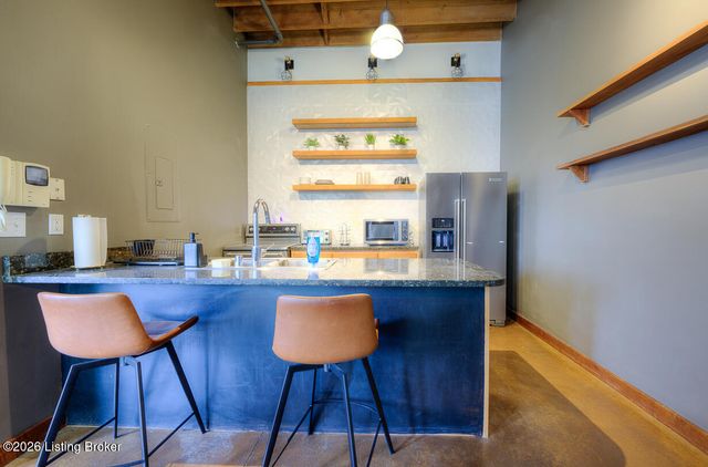 309 E Market St 313, Louisville, KY 40202