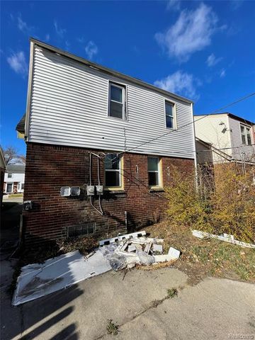 15730 Ohio Street, Detroit, MI 48238