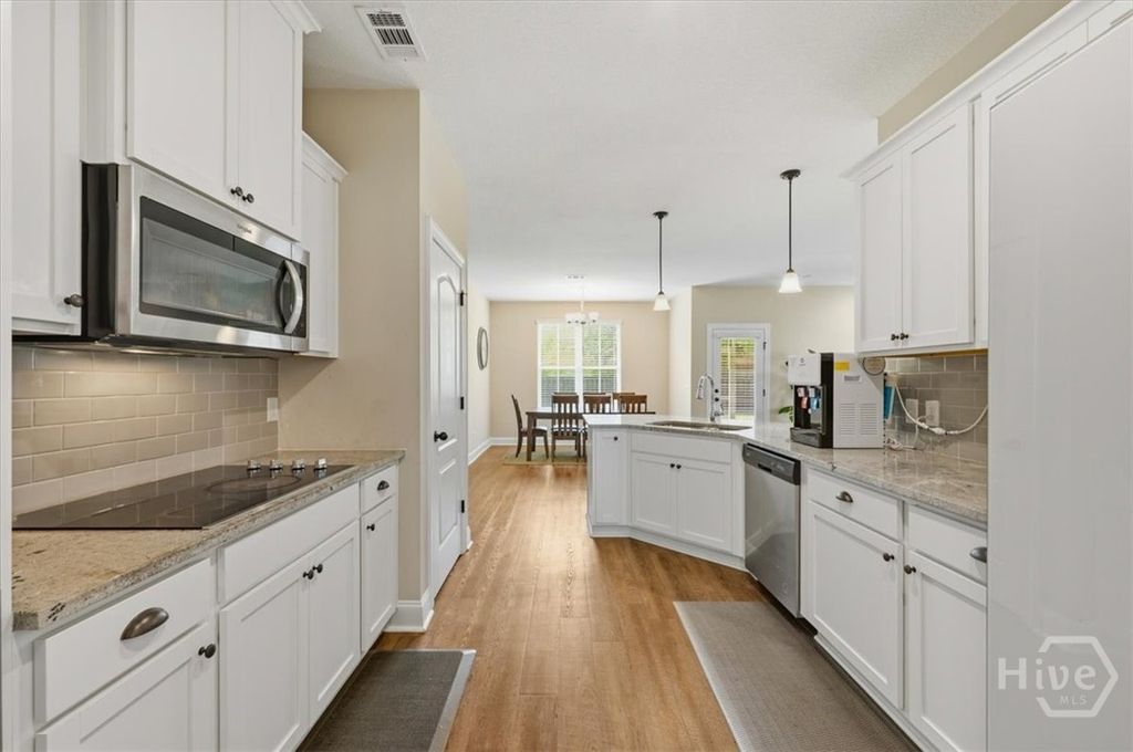 Image 21 of property listing at 46 Oakmont Drive, Guyton, GA 31312