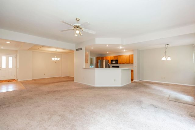 1539 Stone Court, Elkhart, IN 46514