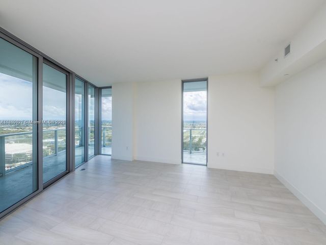 2000 Metropica Way 2509, Sunrise, FL 33323