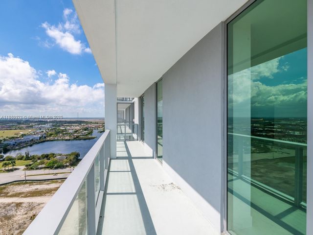 2000 Metropica Way 2509, Sunrise, FL 33323