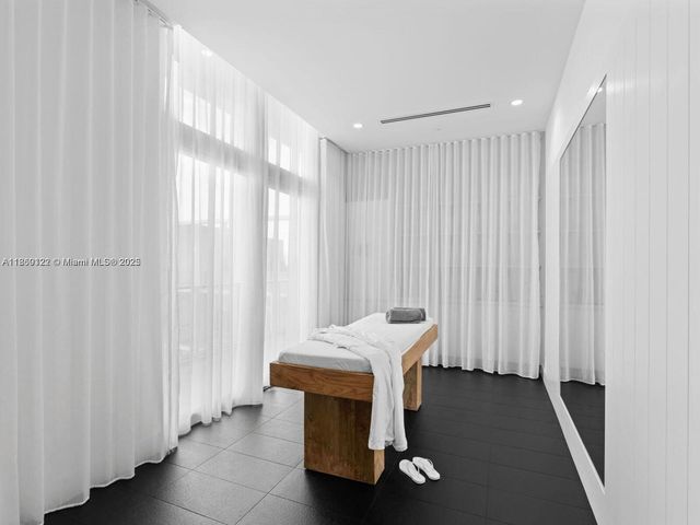 2000 Metropica Way 2509, Sunrise, FL 33323