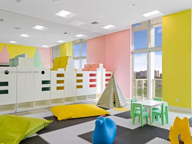 2000 Metropica Way 2509, Sunrise, FL 33323