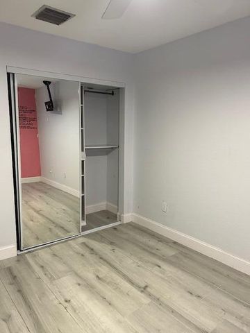 1305 Lucaya Drive, West Palm Beach, FL 33404