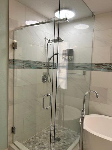 1305 Lucaya Drive, West Palm Beach, FL 33404