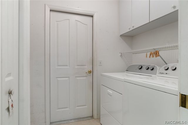 7229 W Milwe Lane, Crystal River, FL 34429